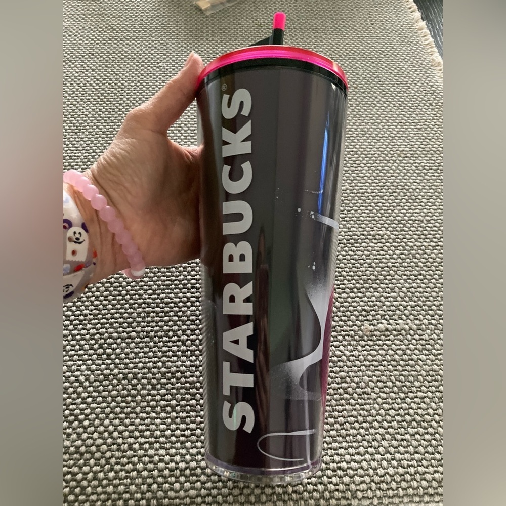 Starbucks Halloween camera flash activated holographic tumbler. - Picture 9 of 11